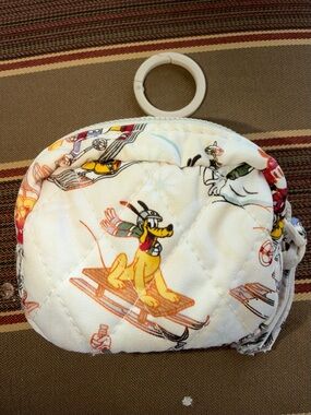 Disney/Vera Bradley Quilted Round Keychain Pouch with zipper